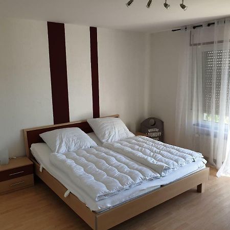 Ferienwohnung Schaefer- Arnold Ruedesheim am Rhein Exterior photo